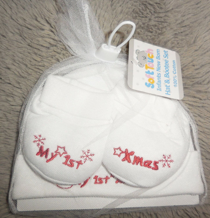 Picture of HB410-X- HAT AND BOOTEE SET 100% COTTON MERRY CHRISTMAS